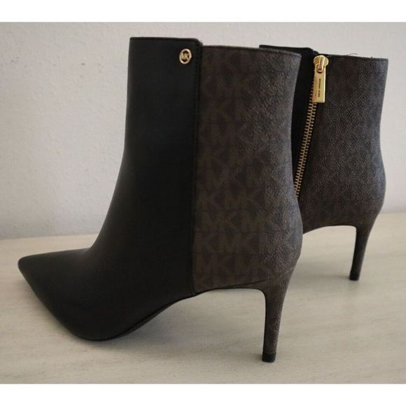 Michael Kors Women Sz 7.5 Black/Brown Logo Print Alina Flex Leather Booties - Picture 5 of 12